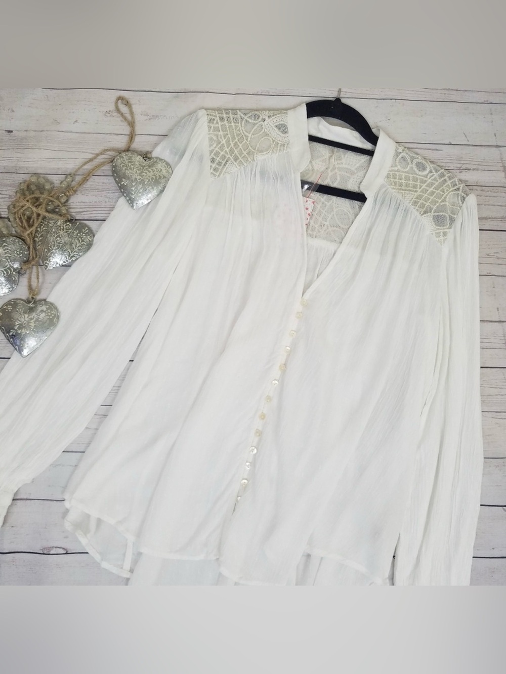 FREE wPEOPLE $108 White CANYON ROSE Metallic Embroidered Yoke Blouse size XS #11 - Picture 7 of 13